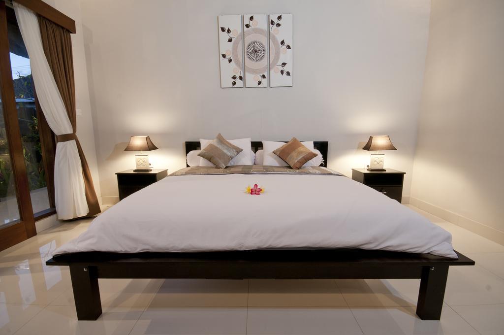 Matra Bali Guesthouse Canggu  Exterior photo